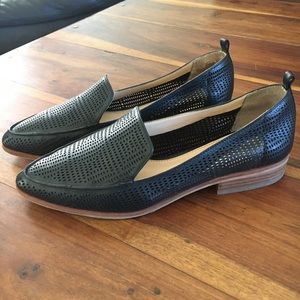 Vince Camuto Cade Cutout Stacked Heel Loafer